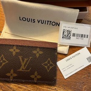 Louis Vuitton monogram card holder
